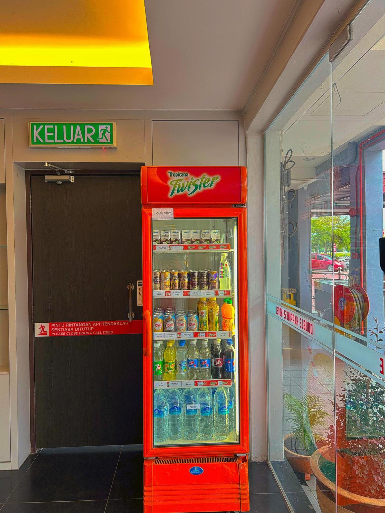 Double Happiness Hotel Sitiawan Kültér fotó